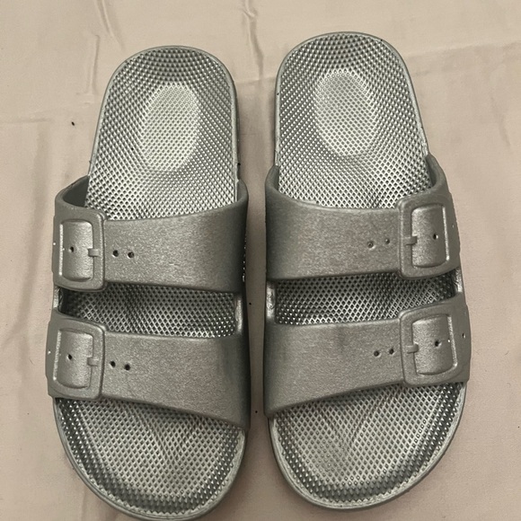 Silver slides. Girls sz 32/33. EUC - Picture 3 of 6